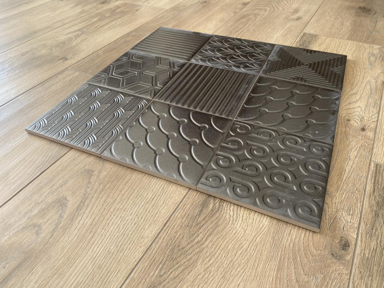 ELLISTON METALIC 15x15