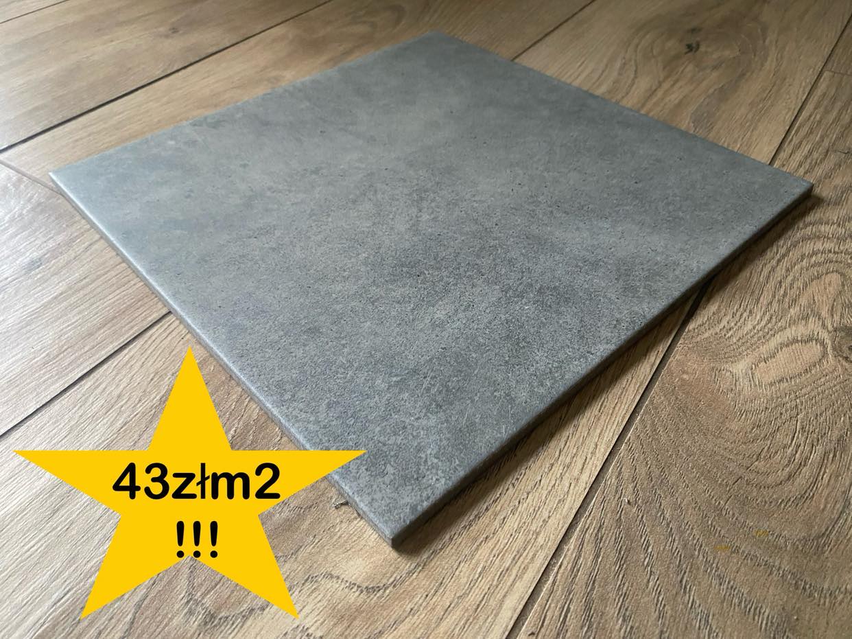 Town Dark Grey 30x30